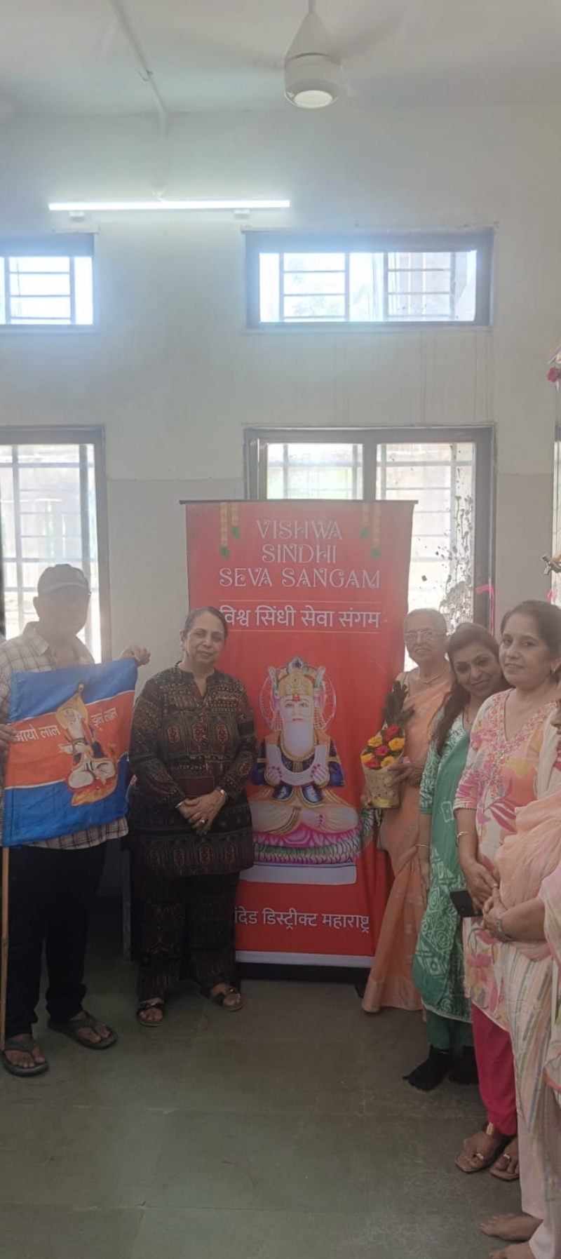 सरकारी चिकित्सालय नांदेड़ में विश्व सिन्धी सेवा संगम नांदेड़ वर्ग द्वारा शीतल पेय मशीन और गीज़र